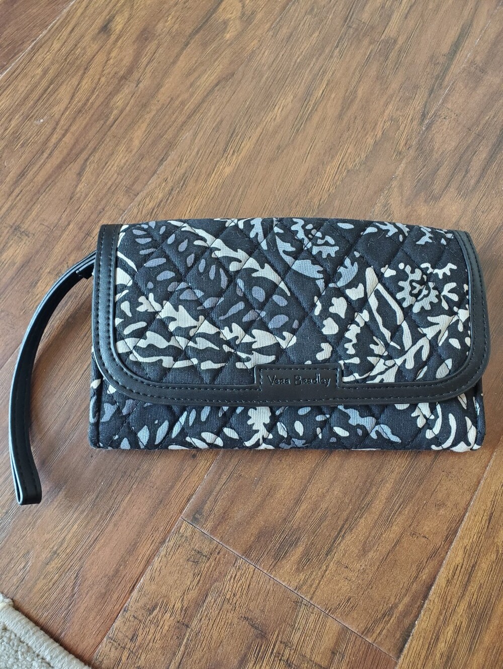 Vera Bradley Paisley Noir Trimmed Wristlet